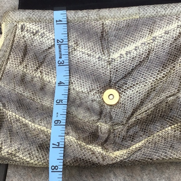 Vintage snakeskin print purse - Picture 9 of 9